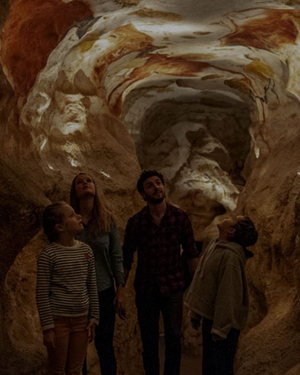Grottes de Lascaux IV © Lascaux.fr Grottes de Lascaux IV © Lascaux.fr